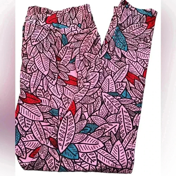 Lularoe TC2 lavender leaf  leggings. OG Patrick quality & fit. - Picture 1 of 6